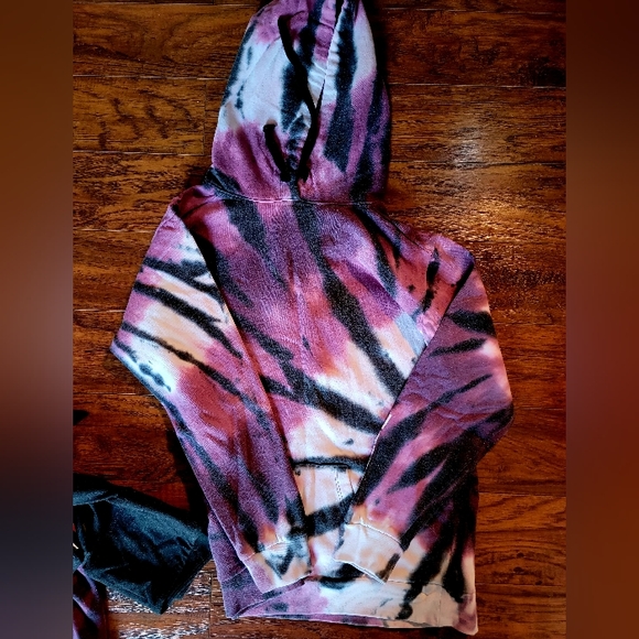 SOLD - Picture 4 of 6